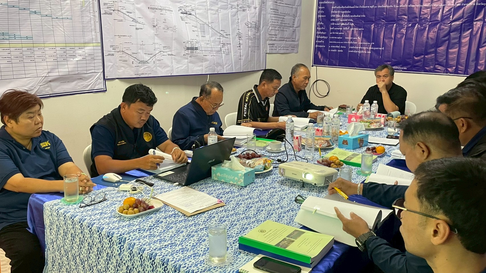 โครงการก่อสร้างเขื่อนป้องกันตลิ่งริมแม่น้ำโขง  บ้านโนนตาล  หมู่ที่ 10 (ต่อเนื่องเขื่อนเดิมปี 61 เหนือน้ำ) พร้อมปรับปรุงภูมิทัศน์  บริเวณจุดชมวิวหาดชมดาว  ตำบลนาตาล อำเภอนาตาล  จังหวัดอุบลราชธานี  ความยาวไม่น้อยกว่า 500 เมตร   โดยทำการก่อสร้างในความยาว 792 เมตร